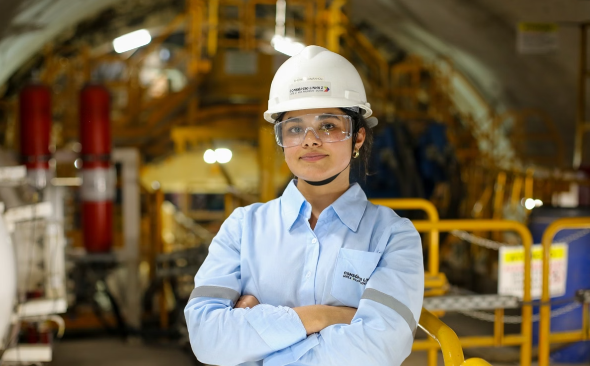 6º CBT recebe a primeira mulher a comandar uma tuneladora na América Latina