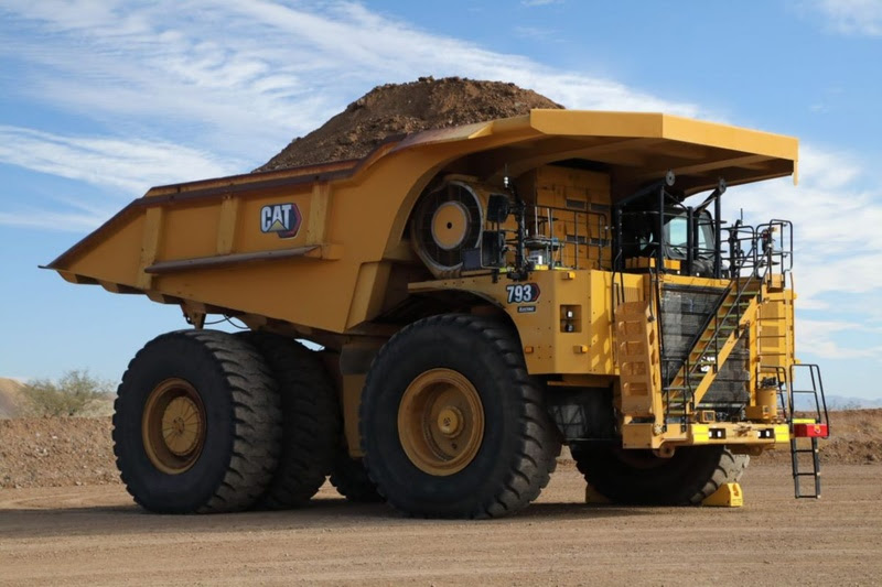 Caterpillar demonstra primeiro caminhão de mineração elétrico a bateria de grande porte