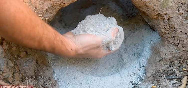 Como criar cimento usando cinzas de madeira?