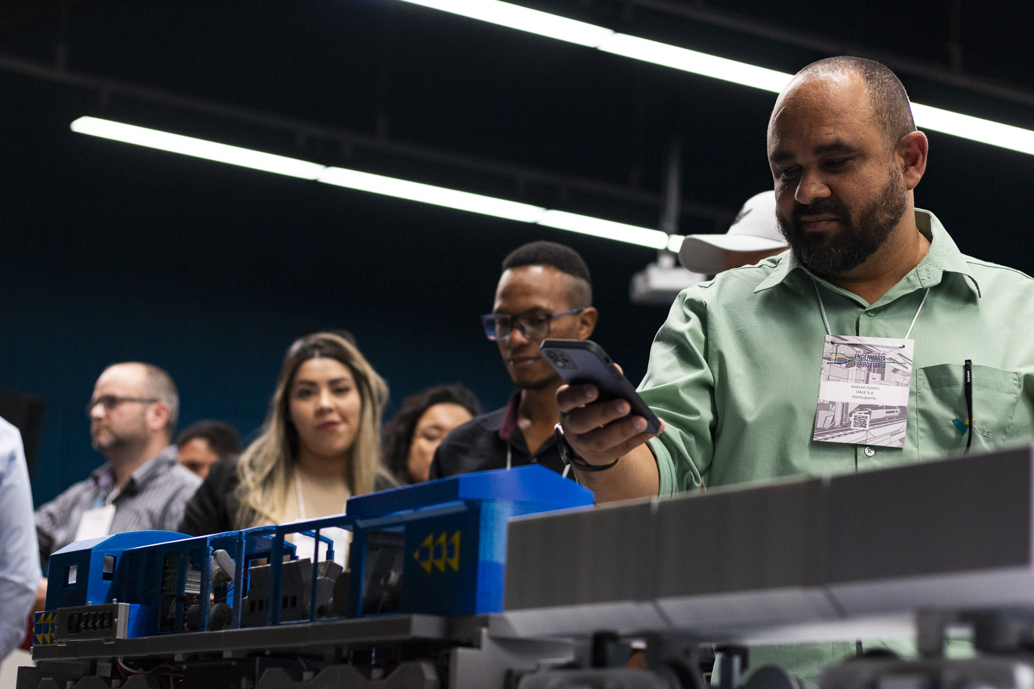 Simpósio de Engenharia Ferroviária recebe trabalhos acadêmicos e destaca avanços do setor