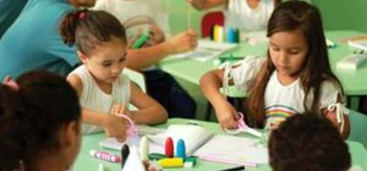  Educação de qualidade começa na escola primária 